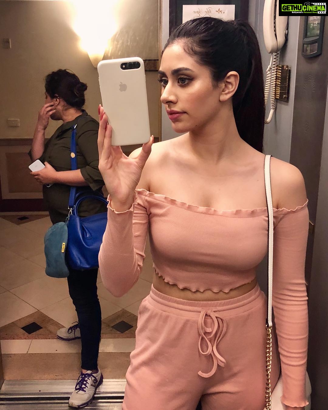 Warina Hussain Instagram - I hope someday I will learn how to take a mirror selfie ... #okbye