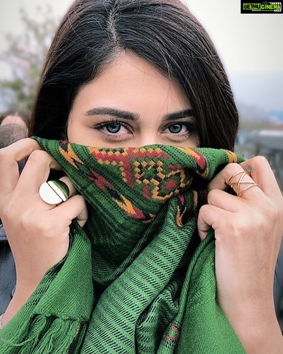 Warina Hussain Instagram - Frezzin .... photo credits @aaysharma