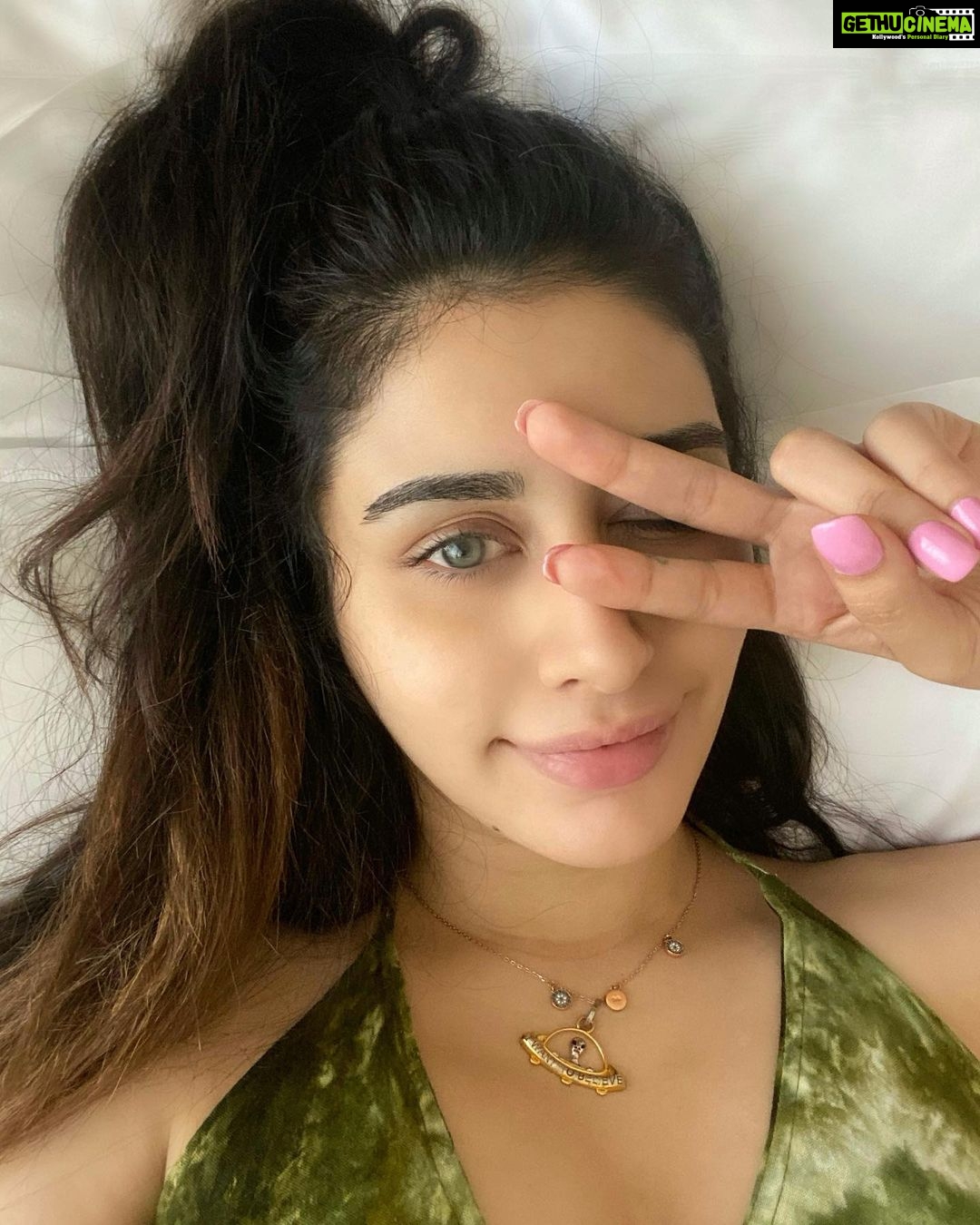 Warina Hussain Instagram rough hair is the new sexy Gethu Cinema