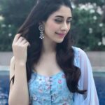 Warina Hussain Instagram - that desi feeling! 🧏🏼‍♀️