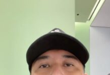 Aaron Aziz Instagram - No Caption #abgTakutNakLetakCaption #AbgFaham2tahunDiaBerpuasa #AbgDahLamaFaham #AbgHairandiaAjakmakanKatKLCC