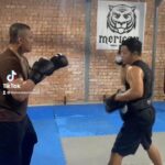 Aaron Aziz Instagram – Siang Hari training fight choreo utk #OriginalGangster malam pulak sambung dgn @saifulmerican @mericanmuaythai  Combo n combo terus #aaronaziz #AriGila