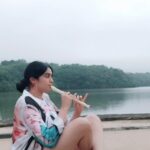 Adah Sharma Instagram - Guess the song 😁🤫🤫🤫❤ Petition to speak politely ,without screaming (unless you're a duck)then you are entitled to speak at whatever volume you please 🙃🤓🐤🐧😅 #bolnahalkehalke , , , P,S, How many ducks do you see in this video? #100YeaRsOfAdahSharma #adahsharma