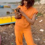 Adah Sharma Instagram - What’s your favourite dish ? This guys favourite is “Adah Sharma beside Bhopal Lake “ #heheWillTalkAboutMyselfInThirdPersonAndAnnoyEveryone Shot for a film in Bhopal for a month and shot for Bhopal times here beside the beautiful lake ❤️ . . P.S. drop a Pappi 😘 in the comments if u want to see the part 2 of this video 🐶 #100YearsOfAdahSharma #adahsharma