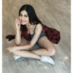 Adah Sharma Instagram - Sitting on a chair is the new SMOKING Spread the word and post your derrière on the floor 😳🤓😁 . . . #100YearsOfAdahSharma #adahsharma