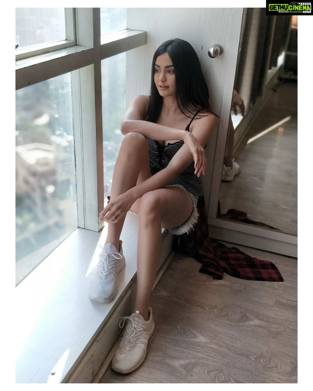 Adah Sharma Instagram - Sitting on a chair is the new SMOKING Spread the word and post your derrière on the floor 😳🤓😁 . . . #100YearsOfAdahSharma #adahsharma
