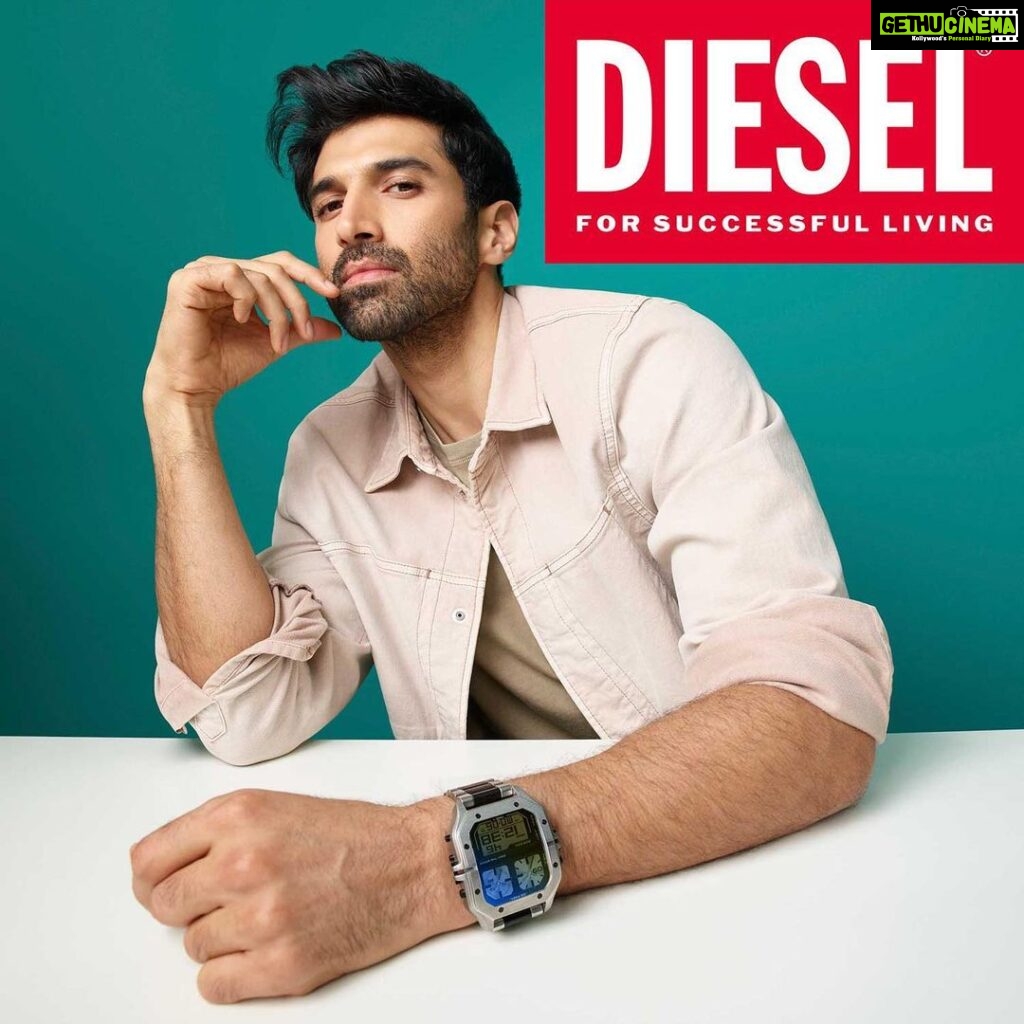 Aditya Roy Kapur Instagram - All about that Grunge The new collection of watches from @Diesel is here #DieselWatches