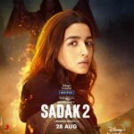 Aditya Roy Kapur Instagram - “Asli himmat woh hoti hai, jo darr ke bawajood bhi, jutaani padti hain” #Sadak2 Trailer out tomorrow. Stay tuned! @aliaabhatt @duttsanjay @poojab1972 @maheshfilm #MukeshBhatt #SuhritaSengupta @wrkprint @foxstarhindi @disneyplushotstarvip @visheshfilms @sonymusicindia @makaranddeshpande_v @gulshangrover @senguptajisshu @priyankabose20 @mohankapur @akshayanandd