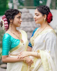 Ahana Kumar Instagram - Hans & Me 🦋 ഓണാശംസകൾ 💫 Shot by @sk_abhijith 🌼✨