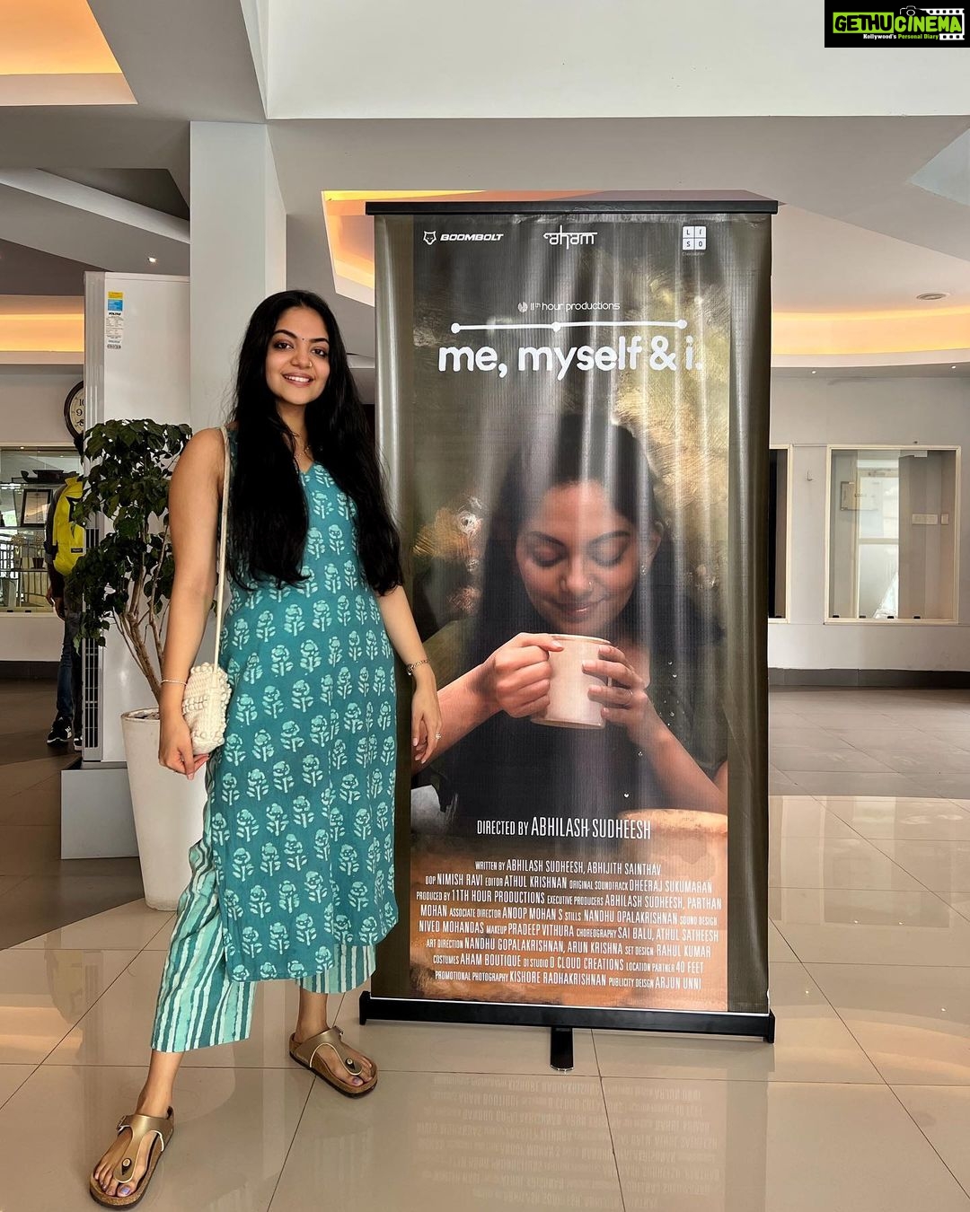 Ahana Kumar Instagram - So today we had a little preview show for Me , Myself & I 🍟 I felt happy watching it. I felt happier seeing the reactions of our close ones watching , enjoying and smiling during the show. I’m quite excited for you all to watch it. 🦋 Want to know when our First Episode starts streaming? Okay I’ll tell you tomorrow. 😉 For now , I’ll give you a clue. It’s this Week 🤓🤭 Me , Myself & I .. ☕️ #YoutubeSeries #OutThisWeek #AllYoursSoon #MicroSeries #WebSeries #WelcomeToMaCafe #OkBye 🍭