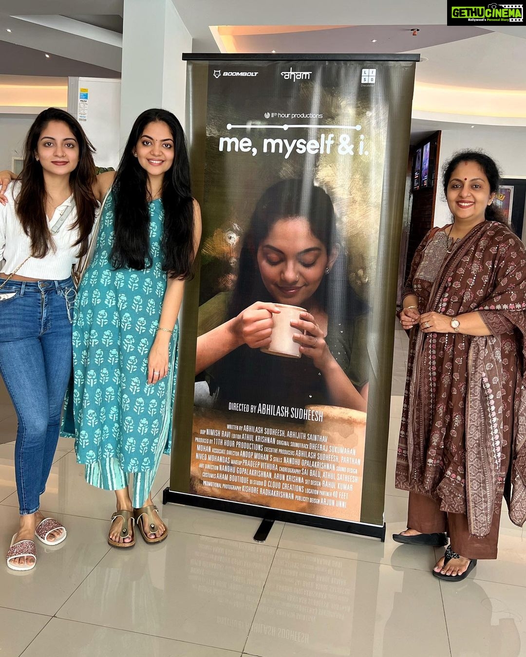 Ahana Kumar Instagram - So today we had a little preview show for Me , Myself & I 🍟 I felt happy watching it. I felt happier seeing the reactions of our close ones watching , enjoying and smiling during the show. I’m quite excited for you all to watch it. 🦋 Want to know when our First Episode starts streaming? Okay I’ll tell you tomorrow. 😉 For now , I’ll give you a clue. It’s this Week 🤓🤭 Me , Myself & I .. ☕️ #YoutubeSeries #OutThisWeek #AllYoursSoon #MicroSeries #WebSeries #WelcomeToMaCafe #OkBye 🍭