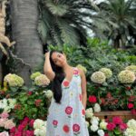 Ahana Kumar Instagram - On some days , I take the art of dressing up very seriously 🌼🌸 Gardens by the Bay