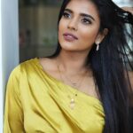 Aishwarya Rajesh Instagram - True happiness is when we are happy with ourselves ❤️ Makeup @pl_makeupacademy Photography @pl_clicks