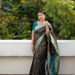 Aishwarya Rajesh Instagram – There’s always something special abt wearing a saree ❤️❤️
Photography @kiransaphotography 
Makeup @ananthmakeup 
Hairstyle @sharmilahairstylist 
Saree @kanakadhara.silks 
blouse @suresh.menon 
Jewellery @original_narayanapearls