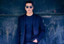 Akshay Kumar Instagram - Hello September 🕶