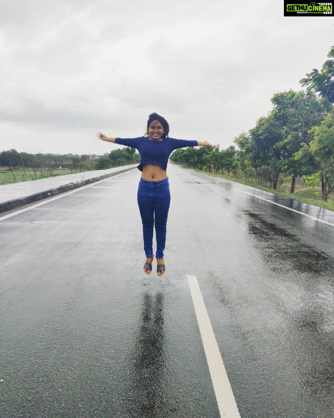 Alekhya Harika Instagram - Fly high 🌧