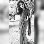 Alekhya Harika Instagram - 🖤🤍