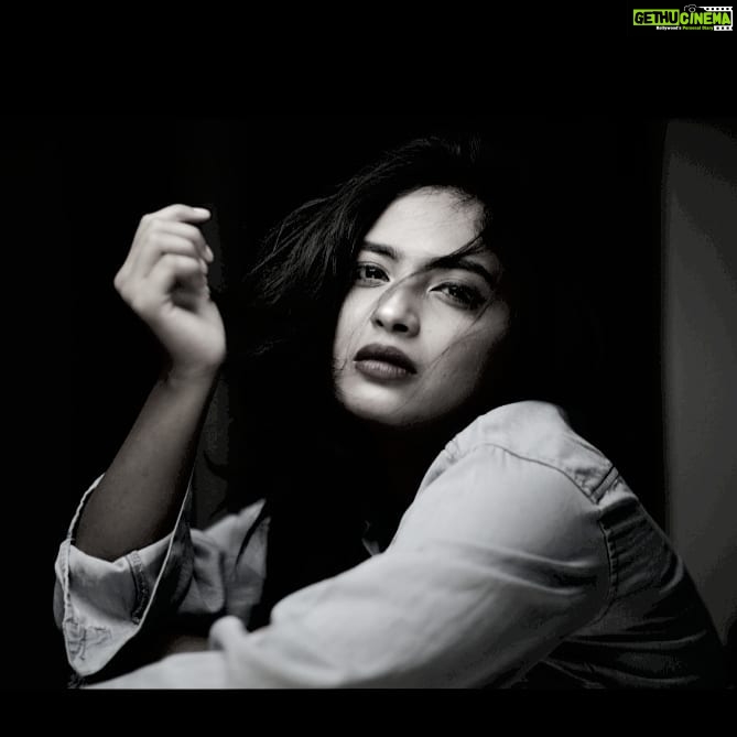 Alekhya Harika Instagram - Now its black & white fav 🖤