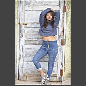 Alekhya Harika Instagram - Okay ! Found in my gallery It's all in your eyes how to take it what to see ,what not to , you're perspective defines you not the one in the picture 😎 📸 @venkatvsk
