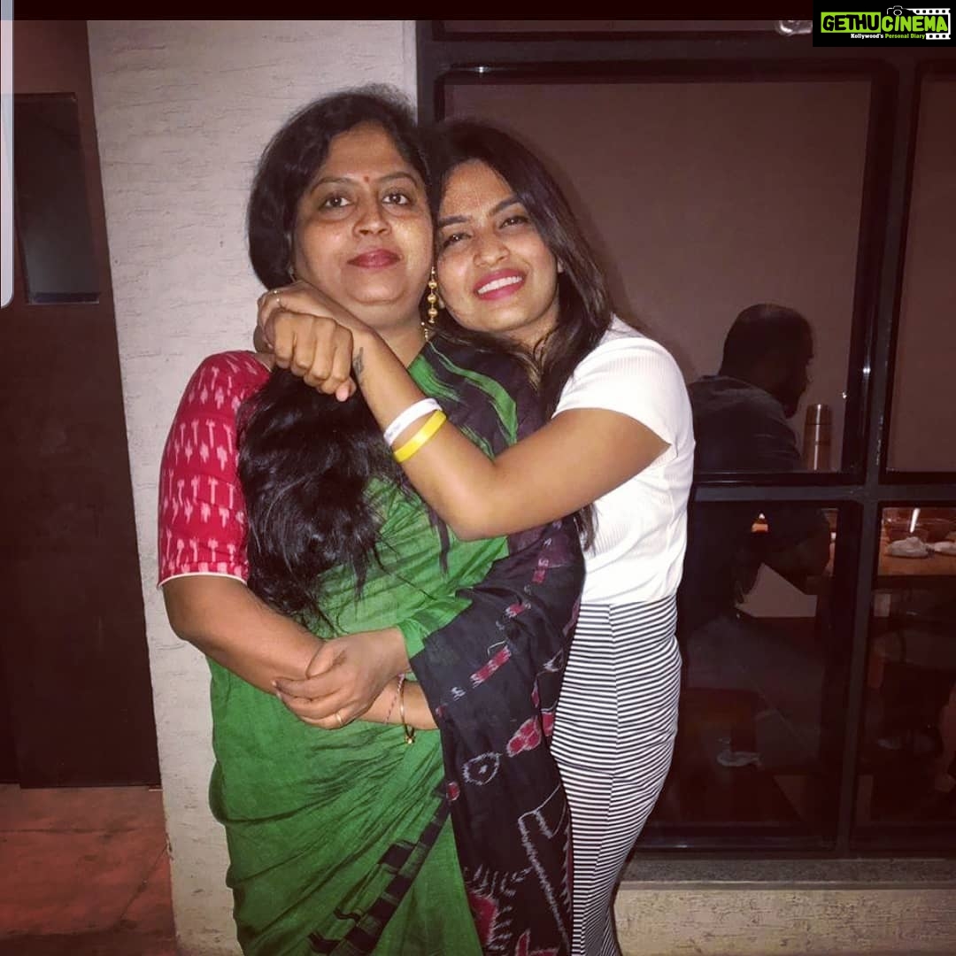 Alekhya Harika Instagram - MY LIFE = MOMMY ❤ 📸 @tagorevas happie ? 😜