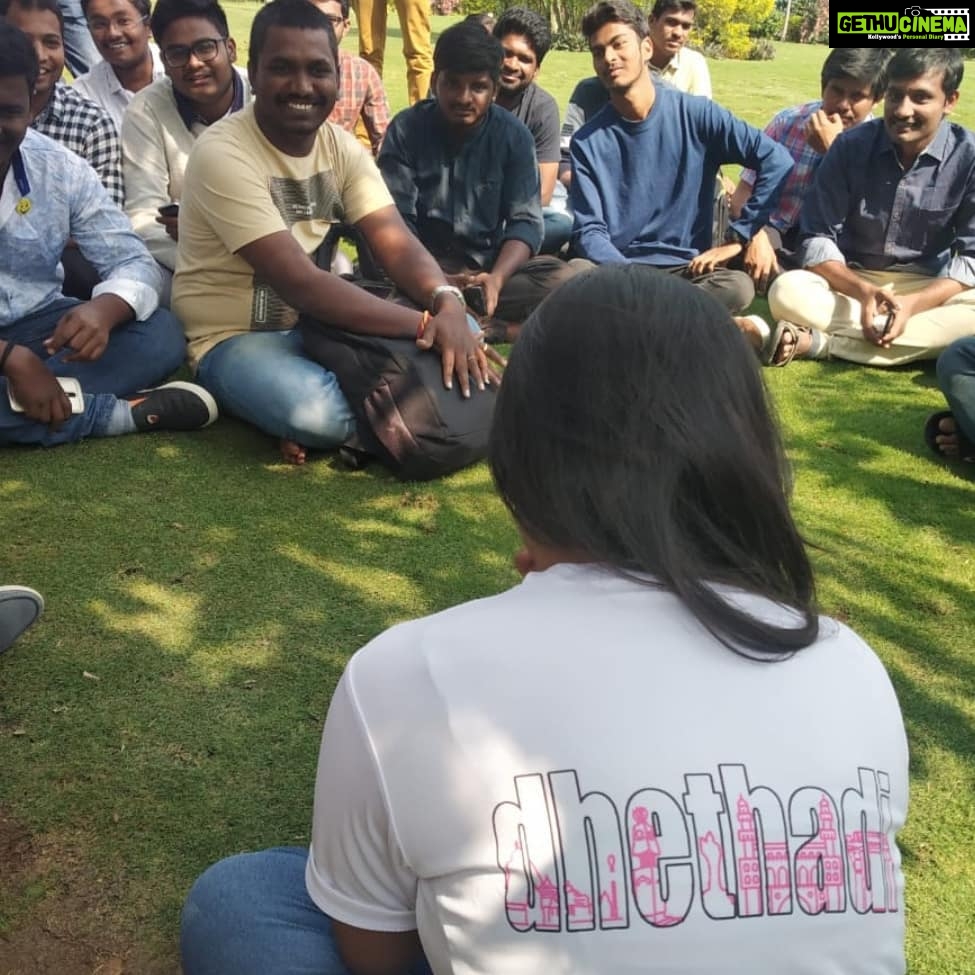 Alekhya Harika Instagram - DHETHADI ONE YEAR 50 VIDEOS 34 VIDEOS MORE THAN 1MILLION VIEWS🤩 Namastey people...wassup Its been an year dhethadi start chesi....it started with three members and today we are family of more than 30actors, editors and dops I still remember the first day of my shoot alot of pressure,no proper time,three pages of script have no clue whether people will like it or not...but then.....it happened to be a great one....and did 50 videos successfully it wasnt easy...thanks to each and everyone who stood with me till date worked hard gave the great output 😘🤩😘🤩 TAMADA MEDIA changed my life and thanks for all my viewers for supporting dhethadi so much....and will entertain you guys in the same way hopefuly..keep supporting us love you all🤩🤩🤩🤩