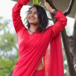 Alekhya Harika Instagram - When you’re too much in love with Urmila ❤️ and this song 🎵 Edited : @durgasai_v 📸 @khaja.nature #reels #reelitfeelit #trending #trendingreels #explore