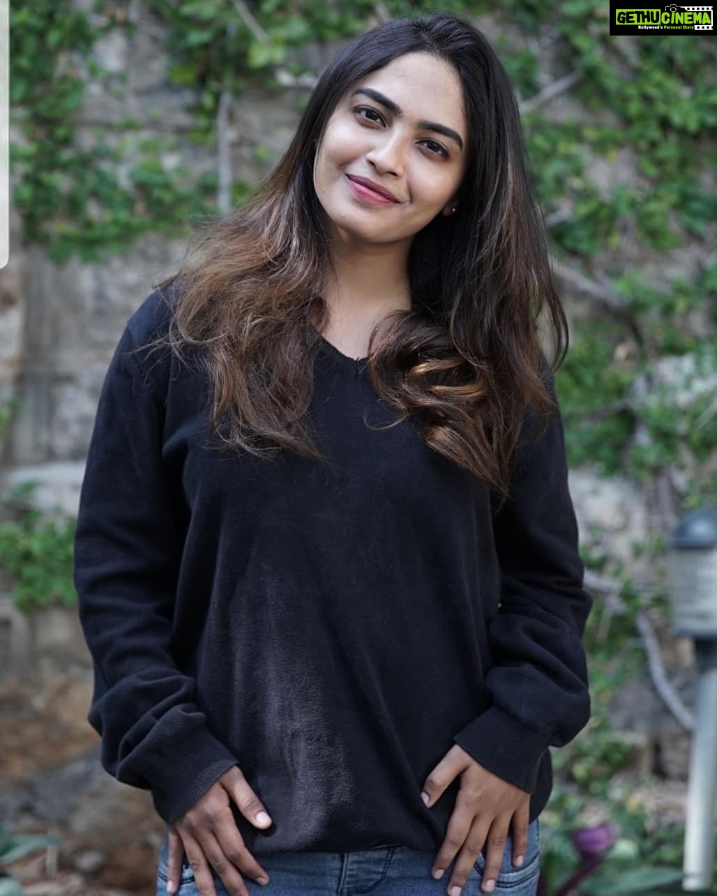 Alekhya Harika Instagram - 😊 📸 @seshi_kiran Tamada Media
