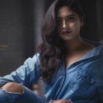 Alekhya Harika Instagram - Denim is love 😍 Expected comment "enti akka pant chirgipoienda " Nope torn is my fav 😎 📸 @docteja Mua @makeupby_amreen