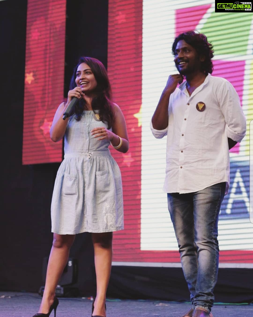 Alekhya Harika Instagram - Happy faces 😁 #SNIST 📸 @rj7photography 👍 Sreenidhi Institute of Science and Technology