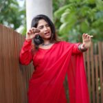 Alekhya Harika Instagram - Ekkuva kathal padthey raayi isrestha 😌 Atluntadi Manathone😝 Ok bye ! 📸 @khaja.nature