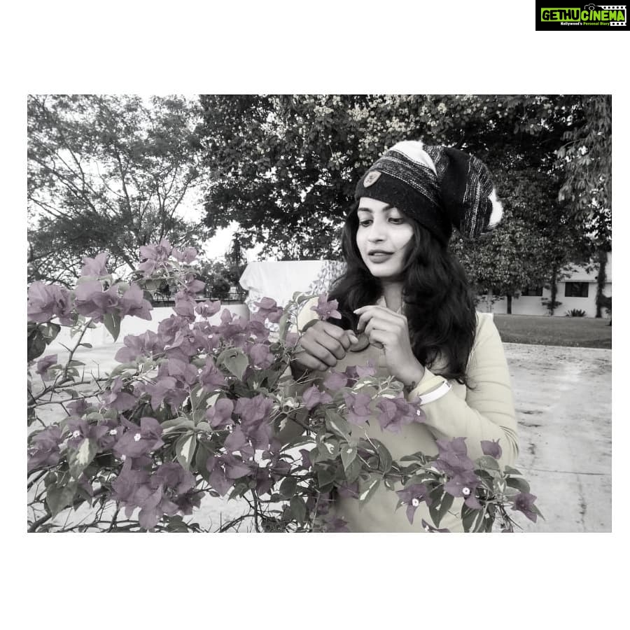 Alekhya Harika Instagram - Vintage feels 😋 Ramanaidu Studios