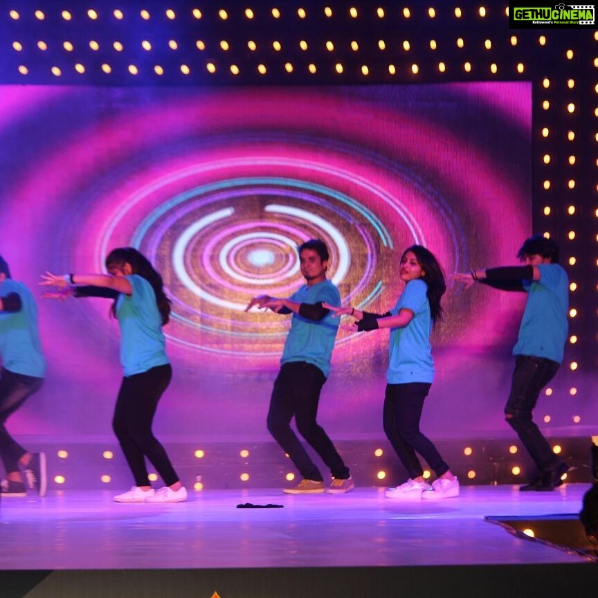 Alekhya Harika Instagram - #amazon#yearendblash#DNA#dance#love#expression#allmatters#❤ Pc: @dexter0_ 😋 Gachibowli, Sandhya Convention Hall