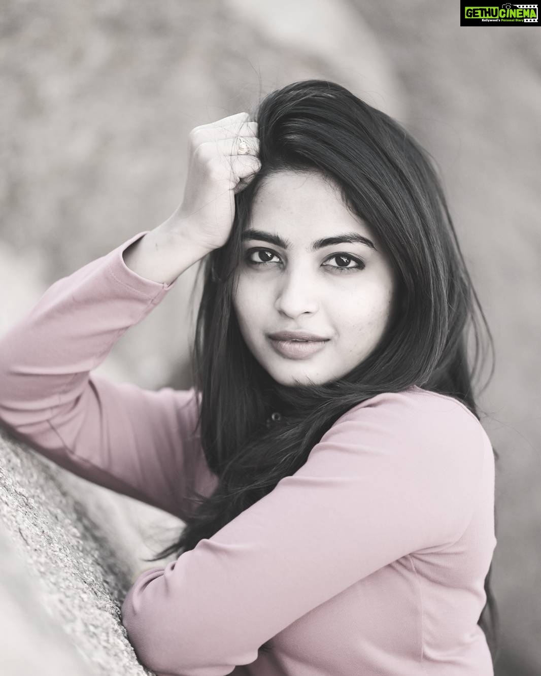 Alekhya Harika Instagram - "It's okay if it is smuged " Perfectly imperfect 😋 Pc:@i_captures_photography