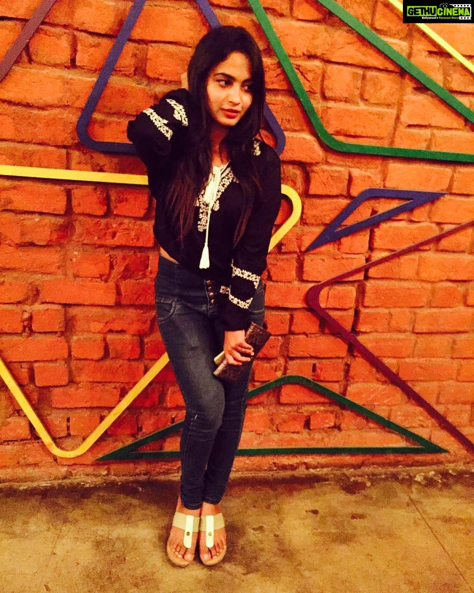 Alekhya Harika Instagram - 💞❣💞 Pc:@apeksha.jain1 😆😜 The Grand Trunk Road