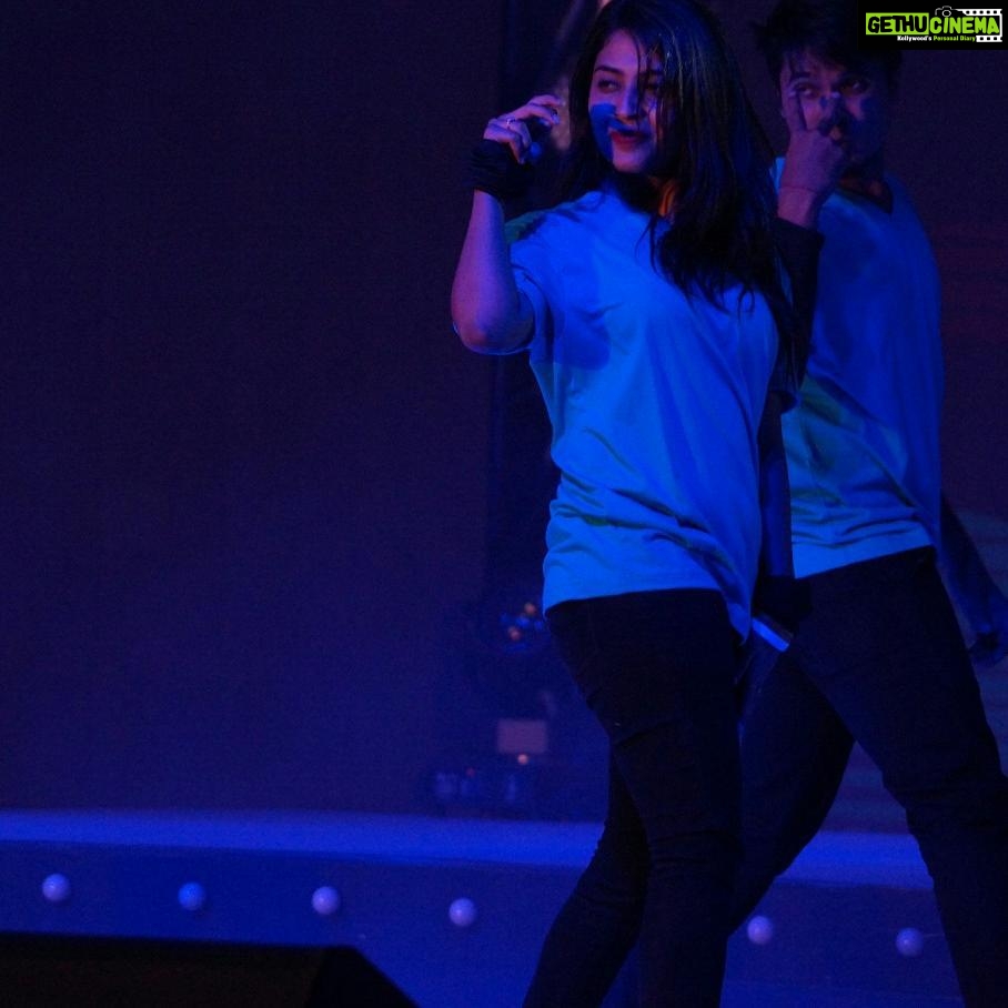 Alekhya Harika Instagram - #amazon#yearendblash#DNA#dance#love#expression#allmatters#❤ Pc: @dexter0_ 😋 Gachibowli, Sandhya Convention Hall