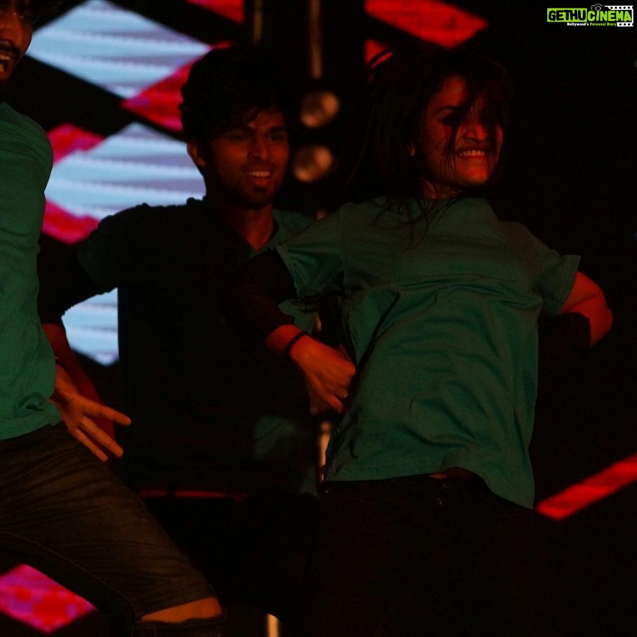 Alekhya Harika Instagram - #amazon#yearendblash#DNA#dance#love#expression#allmatters#❤ Pc: @dexter0_ 😋 Gachibowli, Sandhya Convention Hall
