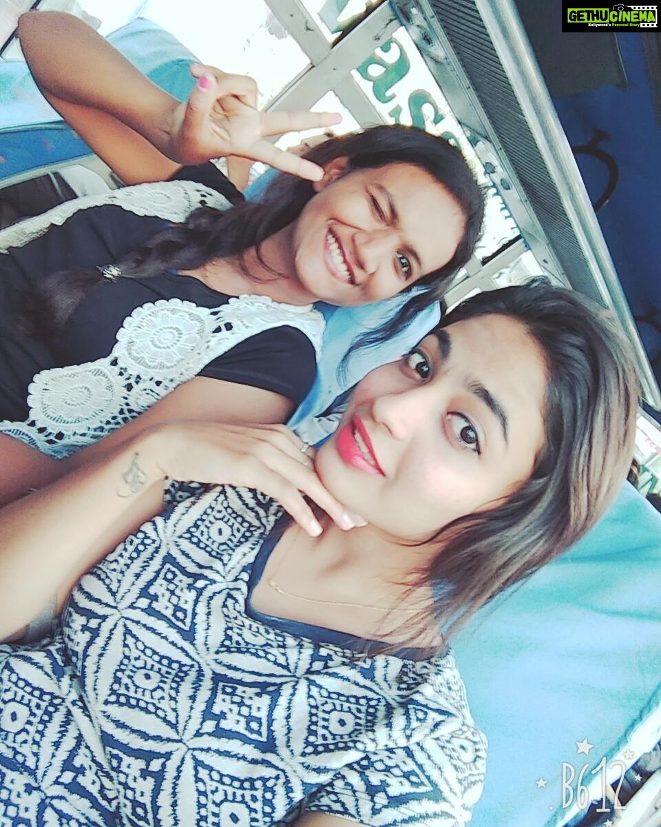 Alekhya Harika Instagram - When uh get excited if uh r bestiee buy a new phone :p its almost like mine :p:p
