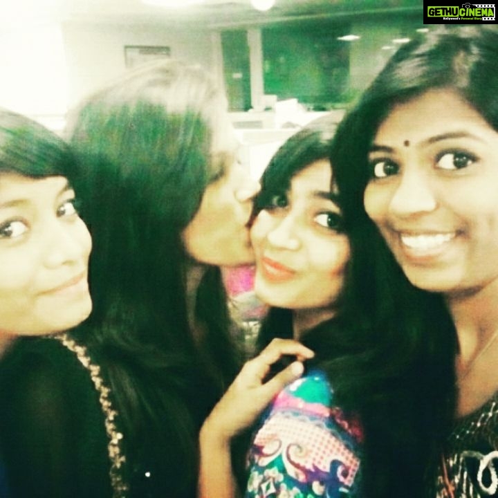 Alekhya Harika Instagram - I love the way u ppl love meh <3 <3 :p :p
