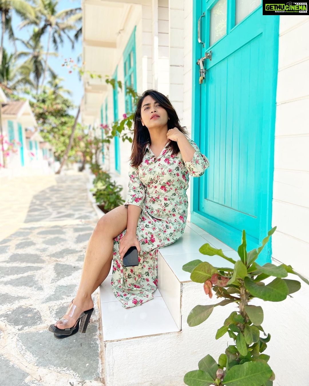 Alekhya Harika Instagram - Back to my Second Home #goa Le'Gala Beach Resort