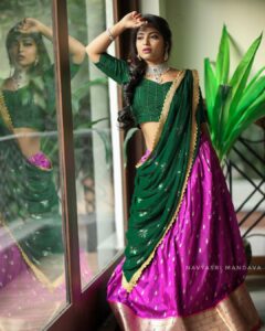 Alekhya Harika Instagram - Outfit: @navyasri_mandava Location: @aahwanam_convention Jewelry: @shubampearls Mua: @masarathmakeupartist Fabric: @sowbhagyamatchings Click by: @busyshutterbugs