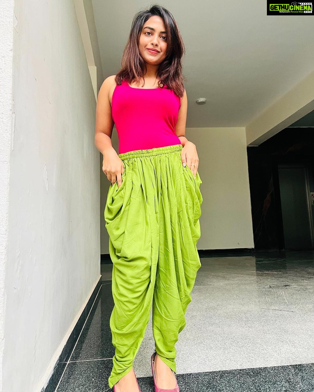 Alekhya Harika Instagram - Its time to be Happy , Claim it ❤️