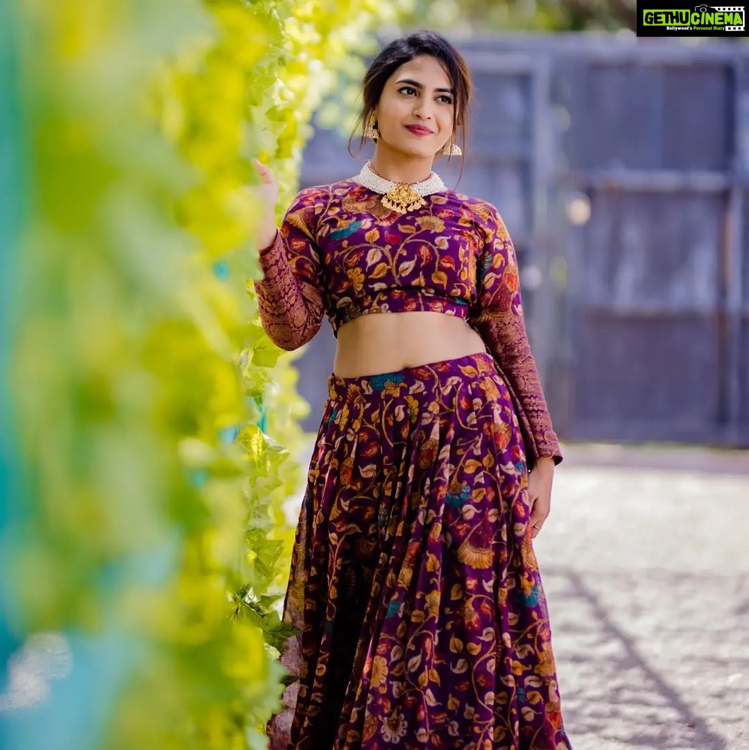 Alekhya Harika Instagram - Was suppose to post this one 😁 Outfit : @navyasri_mandava