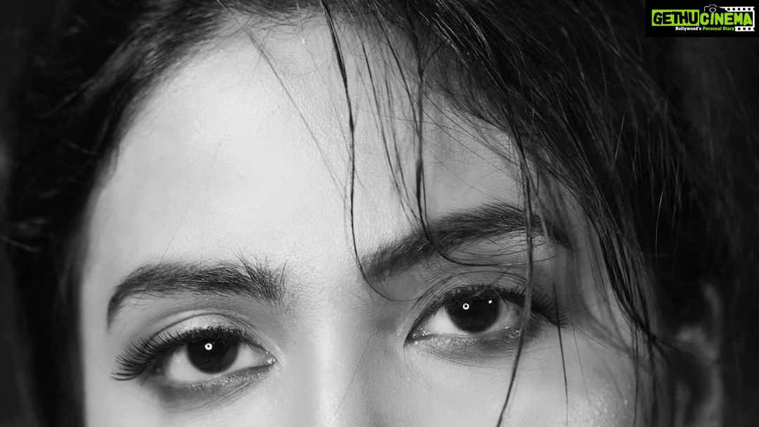 Alekhya Harika Instagram - Look into it closely 👁
