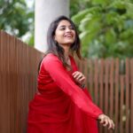 Alekhya Harika Instagram - Ekkuva kathal padthey raayi isrestha 😌 Atluntadi Manathone😝 Ok bye ! 📸 @khaja.nature