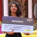 Alekhya Harika Instagram - Maa amma ki antu oka ellu vunte..repati dhinana nenu vuna lekpoyina..she gonne be safe❤ - #TeamAlekhyaHarika Mee prathi vote & support vundhi adhi chalu❤ Thankyou so much for being with her all the time. Please #VoteForHarika🗳 #LetsDoThisFam💪 Go to Disney+Hotstar App 1. Type BiggBoss Telugu 2. Click on Vote 3. Tap on Harika's profile (10 times) #alekhyaharika Give a Missed Call to 888 66 58 208 (Limit 10 Missed Calls per day) #GoGirl #girlpower #WeAreWithYouHarika #wesupportharika #alekhyaharika #biggbosstelugu4