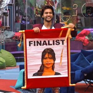 Alekhya Harika Instagram - Yayyyy💃💃💃❤ Thankyou so much for the love & Please #VoteForHarika🗳 Congrats to you too @abijeet11 ❤ #GoGirl #girlpower #harikasroadtofinale #WeAreWithYouHarika #wesupportharika #alekhyaharika #biggbosstelugu4