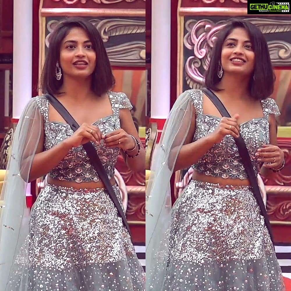 Alekhya Harika Instagram - Ee Dress lo masthu cute vunde kadha mana papa😍😍❤ - #TeamAlekhyaHarika Dress by @navya.marouthu 💙 #GoGirl #girlpower #harikasroadtofinale #WeAreWithYouHarika #wesupportharika #alekhyaharika #biggbosstelugu4