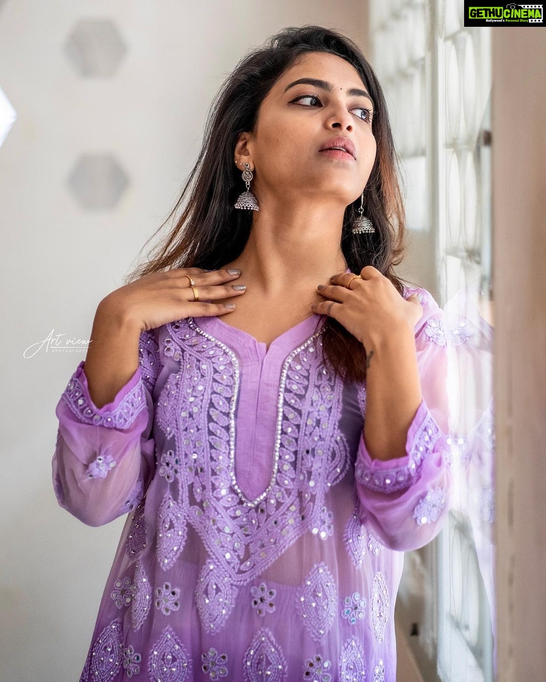 Alekhya Harika Instagram - స్మరించుకోనా స్ఫురించుకోనా ఆనాటి ఊసులే ఓ… Truffle Tower