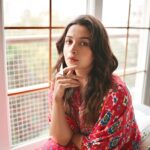 Alia Bhatt Instagram - can’t stop won’t stop 😁💗☀️💥 #brahmastra 💫