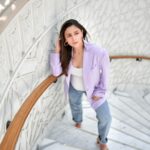 Alia Bhatt Instagram - 2 DAYS TO GO! 😬💗💃 see you at the moviessssssssss 🥳🥳🥳🥳